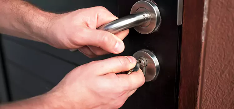 Door Closer Repair & Installation Warrensburg